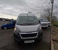 PEUGEOT BOXER